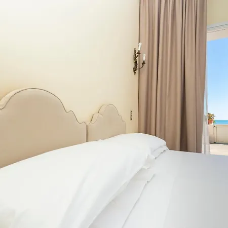 Hotel Ristorante Maga Circe 4*